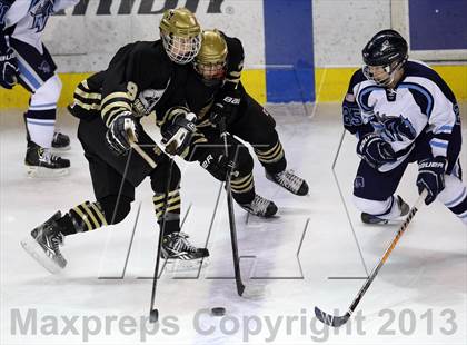 Thumbnail 2 in Ralston Valley vs. Monarch (CHSAA Final) photogallery.