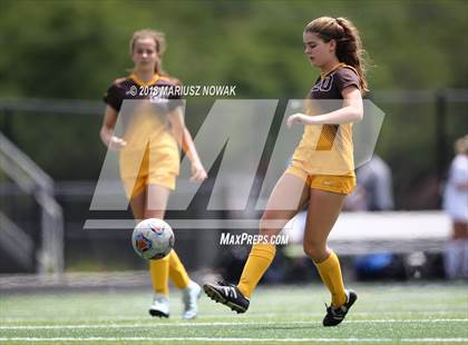 Thumbnail 3 in Utica Eisenhower @ Adams (MHSAA District Final) photogallery.