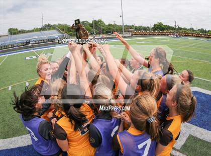 Thumbnail 3 in Utica Eisenhower @ Adams (MHSAA District Final) photogallery.