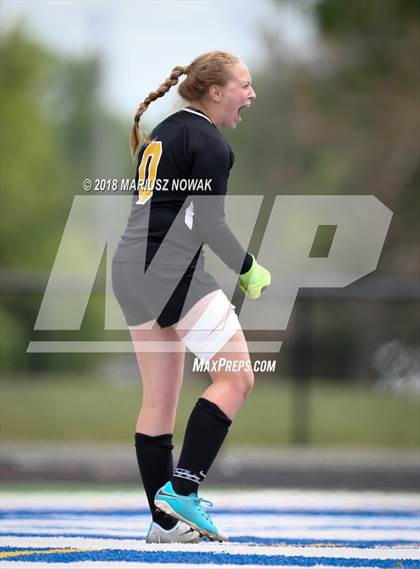 Thumbnail 3 in Utica Eisenhower @ Adams (MHSAA District Final) photogallery.