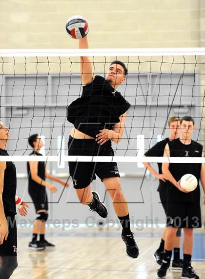 Thumbnail 1 in Esperanza vs. Santa Barbara (CIF SS D2 Final) photogallery.