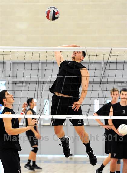 Thumbnail 3 in Esperanza vs. Santa Barbara (CIF SS D2 Final) photogallery.