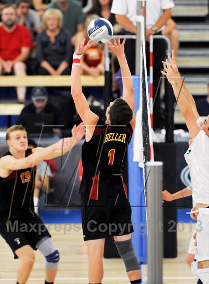 Thumbnail 1 in Esperanza vs. Santa Barbara (CIF SS D2 Final) photogallery.
