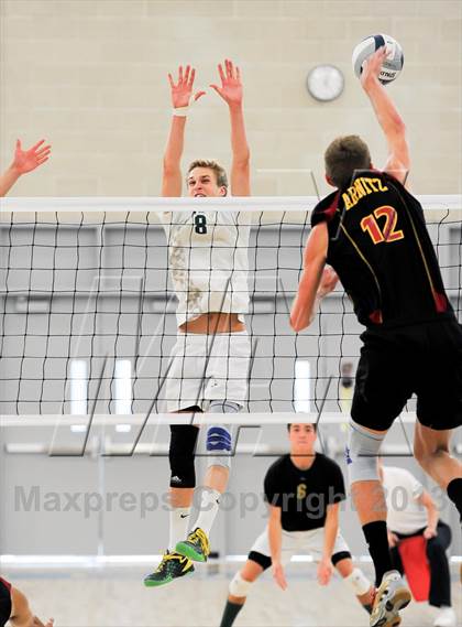 Thumbnail 1 in Esperanza vs. Santa Barbara (CIF SS D2 Final) photogallery.