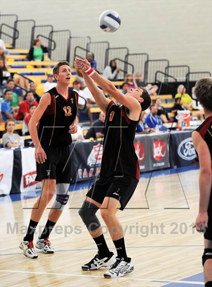 Thumbnail 1 in Esperanza vs. Santa Barbara (CIF SS D2 Final) photogallery.