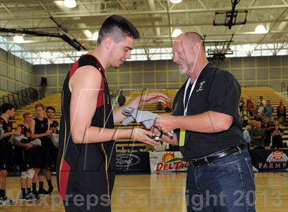 Thumbnail 3 in Esperanza vs. Santa Barbara (CIF SS D2 Final) photogallery.
