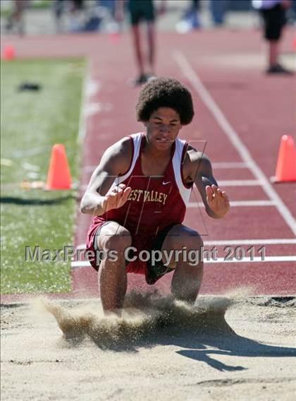 Thumbnail 2 in Enterprise Hornet Invite (Boys/Girls Triple Jump) photogallery.