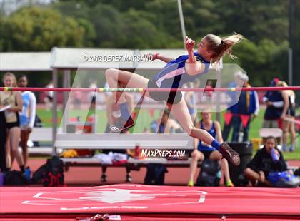 Thumbnail 2 in Stanford Invitational (Girls High Jump) photogallery.