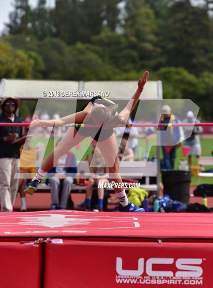 Thumbnail 3 in Stanford Invitational (Girls High Jump) photogallery.