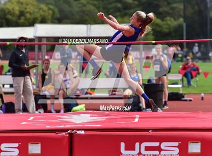 Thumbnail 1 in Stanford Invitational (Girls High Jump) photogallery.