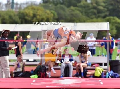 Thumbnail 1 in Stanford Invitational (Girls High Jump) photogallery.