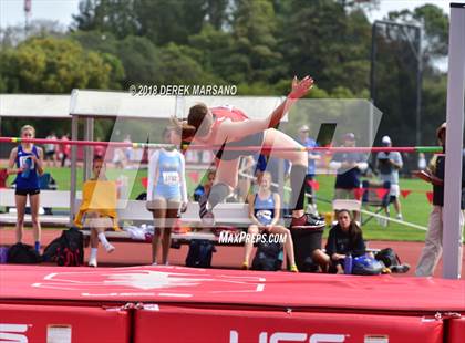 Thumbnail 1 in Stanford Invitational (Girls High Jump) photogallery.