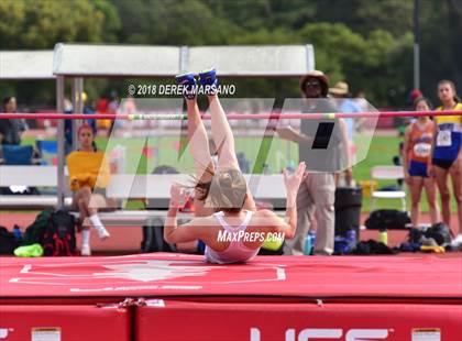 Thumbnail 3 in Stanford Invitational (Girls High Jump) photogallery.
