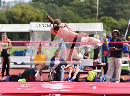 Thumbnail 3 in Stanford Invitational (Girls High Jump) photogallery.
