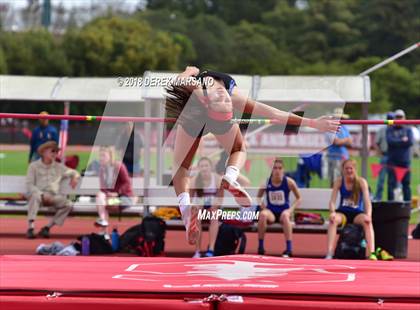 Thumbnail 1 in Stanford Invitational (Girls High Jump) photogallery.