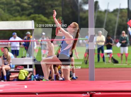 Thumbnail 2 in Stanford Invitational (Girls High Jump) photogallery.