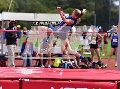 Thumbnail 3 in Stanford Invitational (Girls High Jump) photogallery.