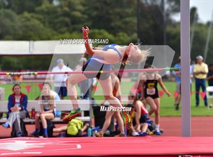 Thumbnail 3 in Stanford Invitational (Girls High Jump) photogallery.