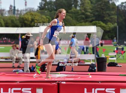 Thumbnail 2 in Stanford Invitational (Girls High Jump) photogallery.