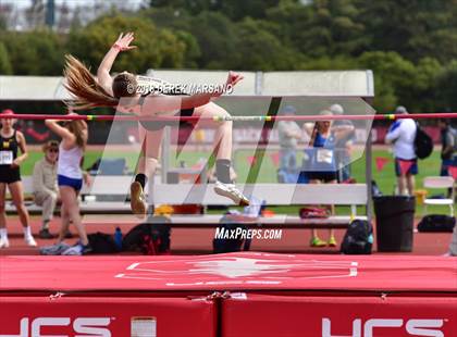 Thumbnail 2 in Stanford Invitational (Girls High Jump) photogallery.