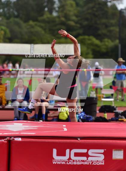 Thumbnail 2 in Stanford Invitational (Girls High Jump) photogallery.
