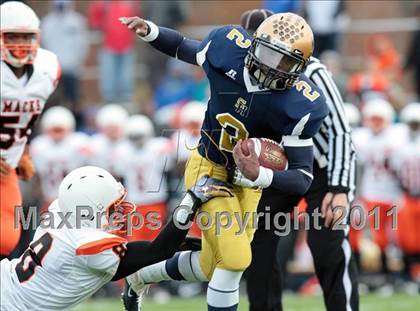 Thumbnail 1 in McKinley @ Sweet Home (Section 6 Class A Semifinal) photogallery.