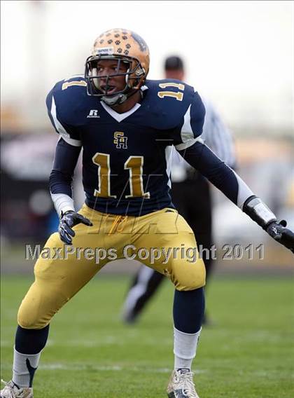 Thumbnail 1 in McKinley @ Sweet Home (Section 6 Class A Semifinal) photogallery.