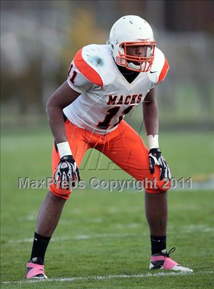 Thumbnail 2 in McKinley @ Sweet Home (Section 6 Class A Semifinal) photogallery.
