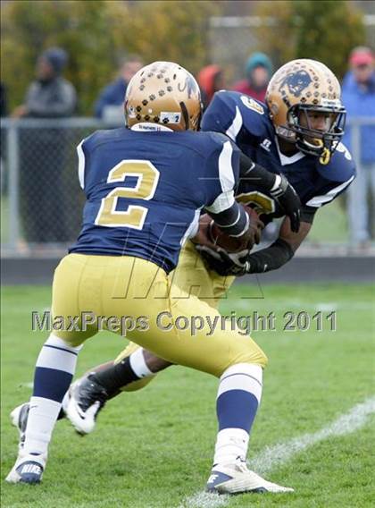 Thumbnail 1 in McKinley @ Sweet Home (Section 6 Class A Semifinal) photogallery.