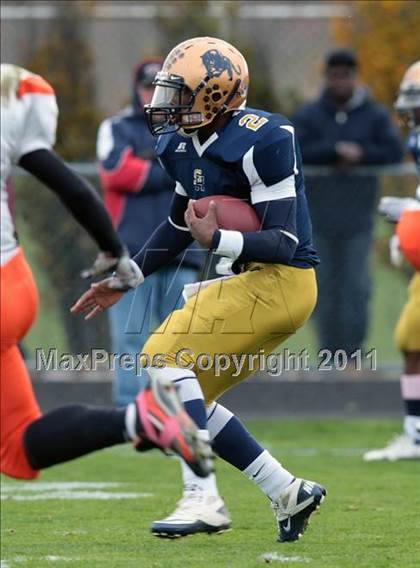 Thumbnail 1 in McKinley @ Sweet Home (Section 6 Class A Semifinal) photogallery.