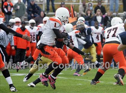 Thumbnail 3 in McKinley @ Sweet Home (Section 6 Class A Semifinal) photogallery.