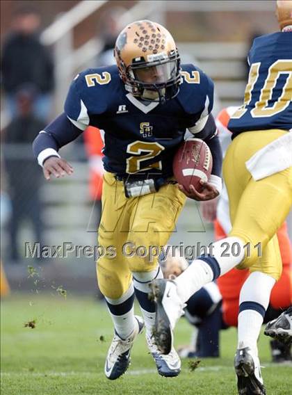 Thumbnail 3 in McKinley @ Sweet Home (Section 6 Class A Semifinal) photogallery.