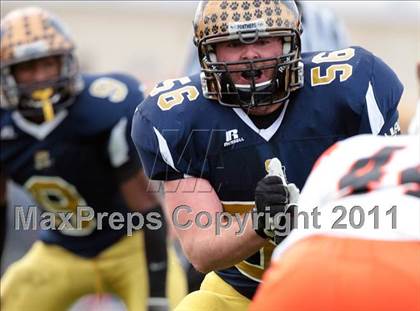 Thumbnail 2 in McKinley @ Sweet Home (Section 6 Class A Semifinal) photogallery.