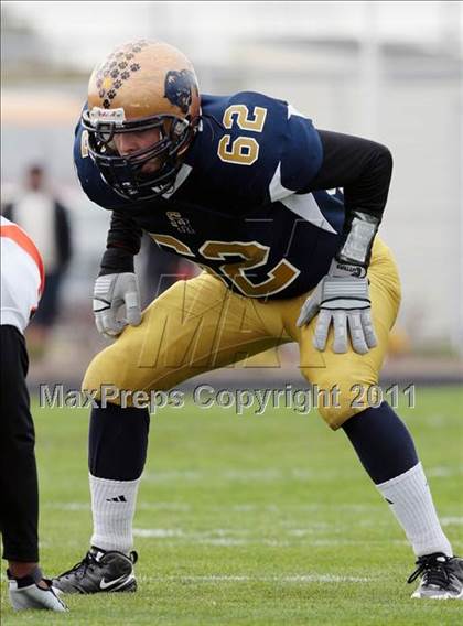 Thumbnail 2 in McKinley @ Sweet Home (Section 6 Class A Semifinal) photogallery.