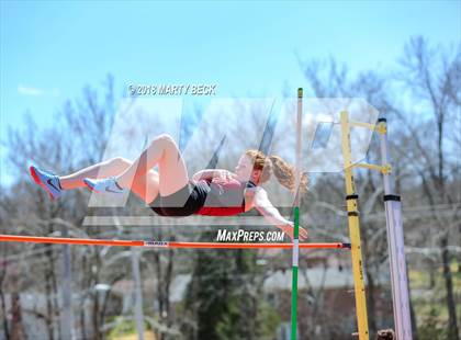 Thumbnail 2 in Jefferson City Relays photogallery.