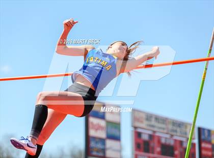 Thumbnail 3 in Jefferson City Relays photogallery.