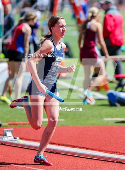 Thumbnail 1 in Jefferson City Relays photogallery.