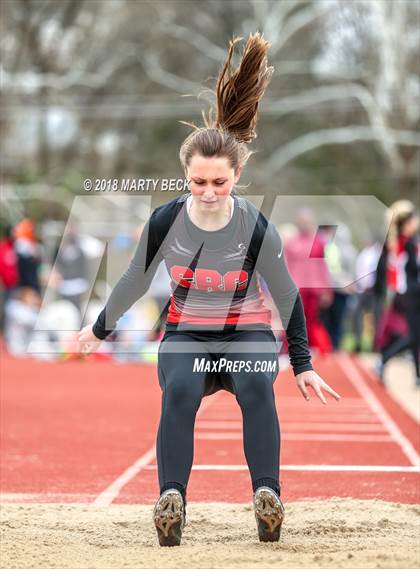 Thumbnail 2 in Jefferson City Relays photogallery.