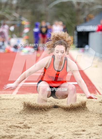 Thumbnail 1 in Jefferson City Relays photogallery.