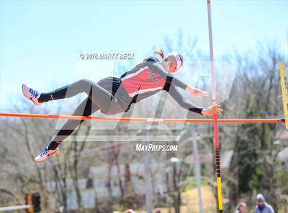 Thumbnail 2 in Jefferson City Relays photogallery.