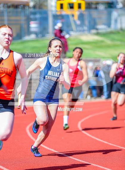 Thumbnail 1 in Jefferson City Relays photogallery.