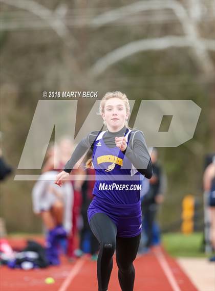 Thumbnail 3 in Jefferson City Relays photogallery.