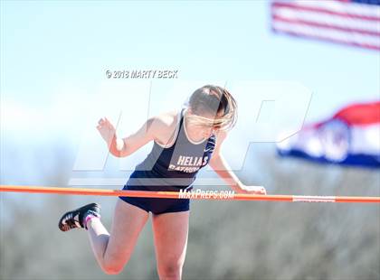 Thumbnail 1 in Jefferson City Relays photogallery.