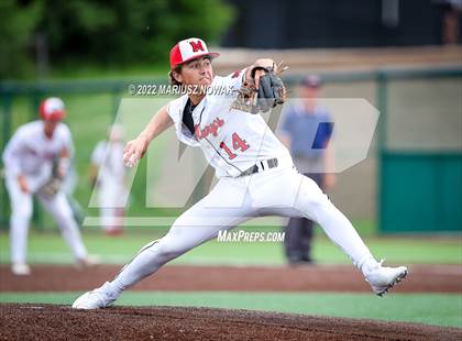Thumbnail 1 in St. Mary's Prep vs. Lakeland (MHSAA Division I Regional Semifinal) photogallery.