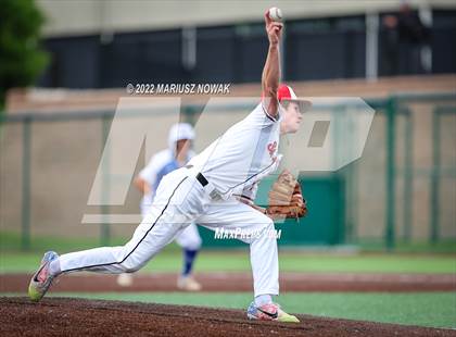 Thumbnail 1 in St. Mary's Prep vs. Lakeland (MHSAA Division I Regional Semifinal) photogallery.