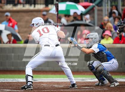 Thumbnail 2 in St. Mary's Prep vs. Lakeland (MHSAA Division I Regional Semifinal) photogallery.