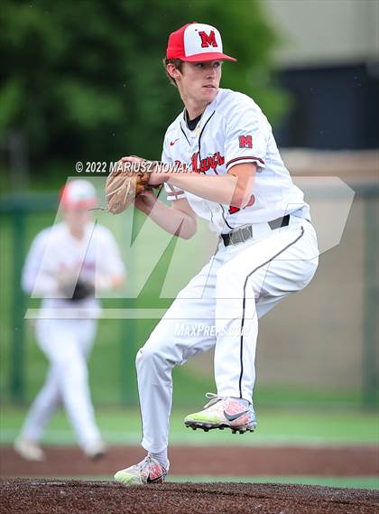 Thumbnail 3 in St. Mary's Prep vs. Lakeland (MHSAA Division I Regional Semifinal) photogallery.