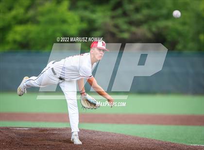 Thumbnail 3 in St. Mary's Prep vs. Lakeland (MHSAA Division I Regional Semifinal) photogallery.