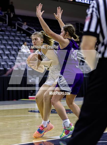 Thumbnail 3 in Bellevue East vs. Gretna (Metro Tournament) photogallery.
