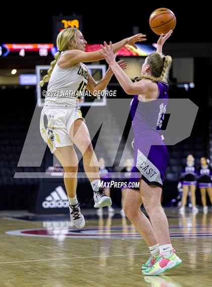 Thumbnail 1 in Bellevue East vs. Gretna (Metro Tournament) photogallery.
